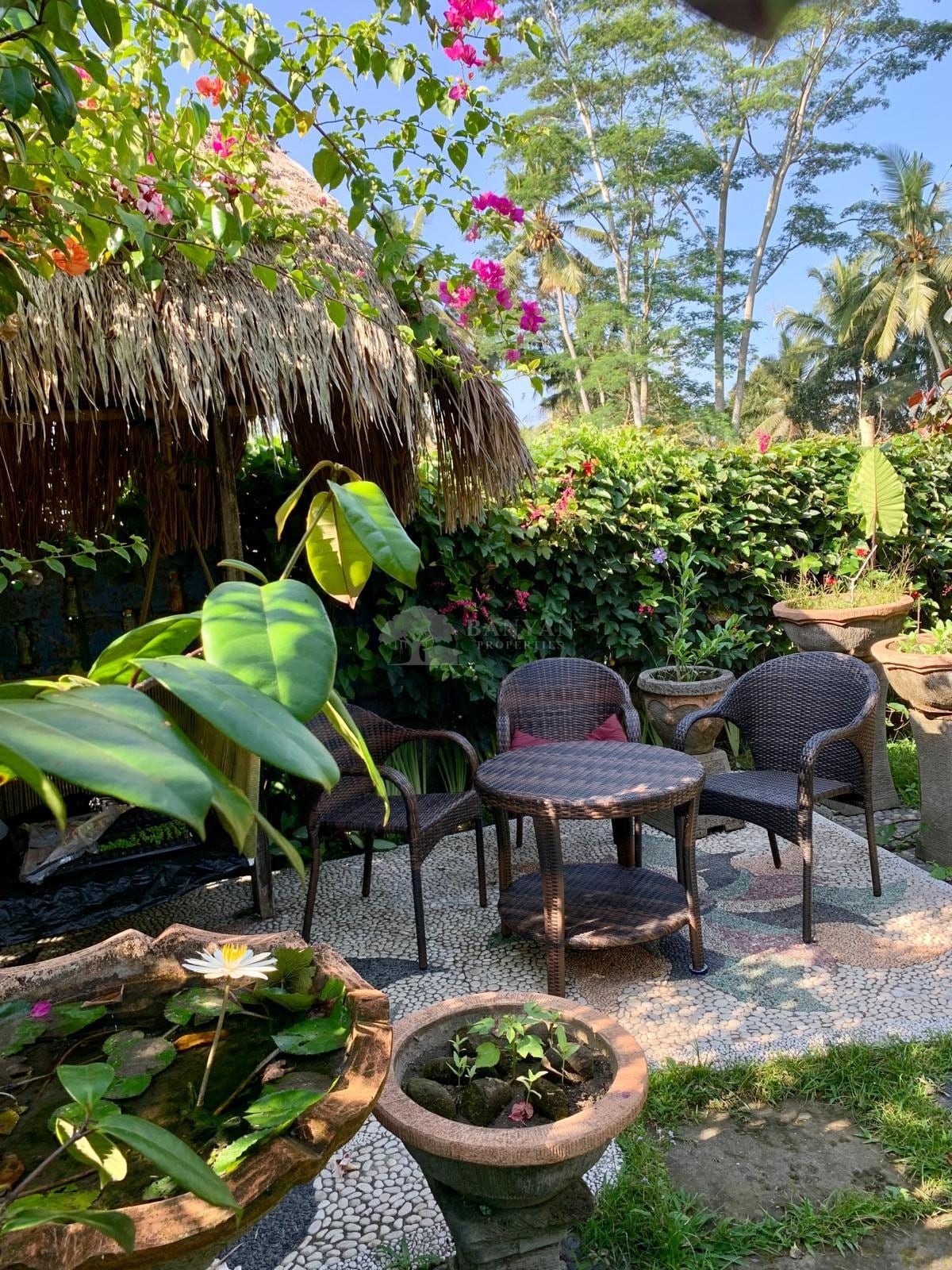 Joglo Sunrise Villa — photo 11 of 14