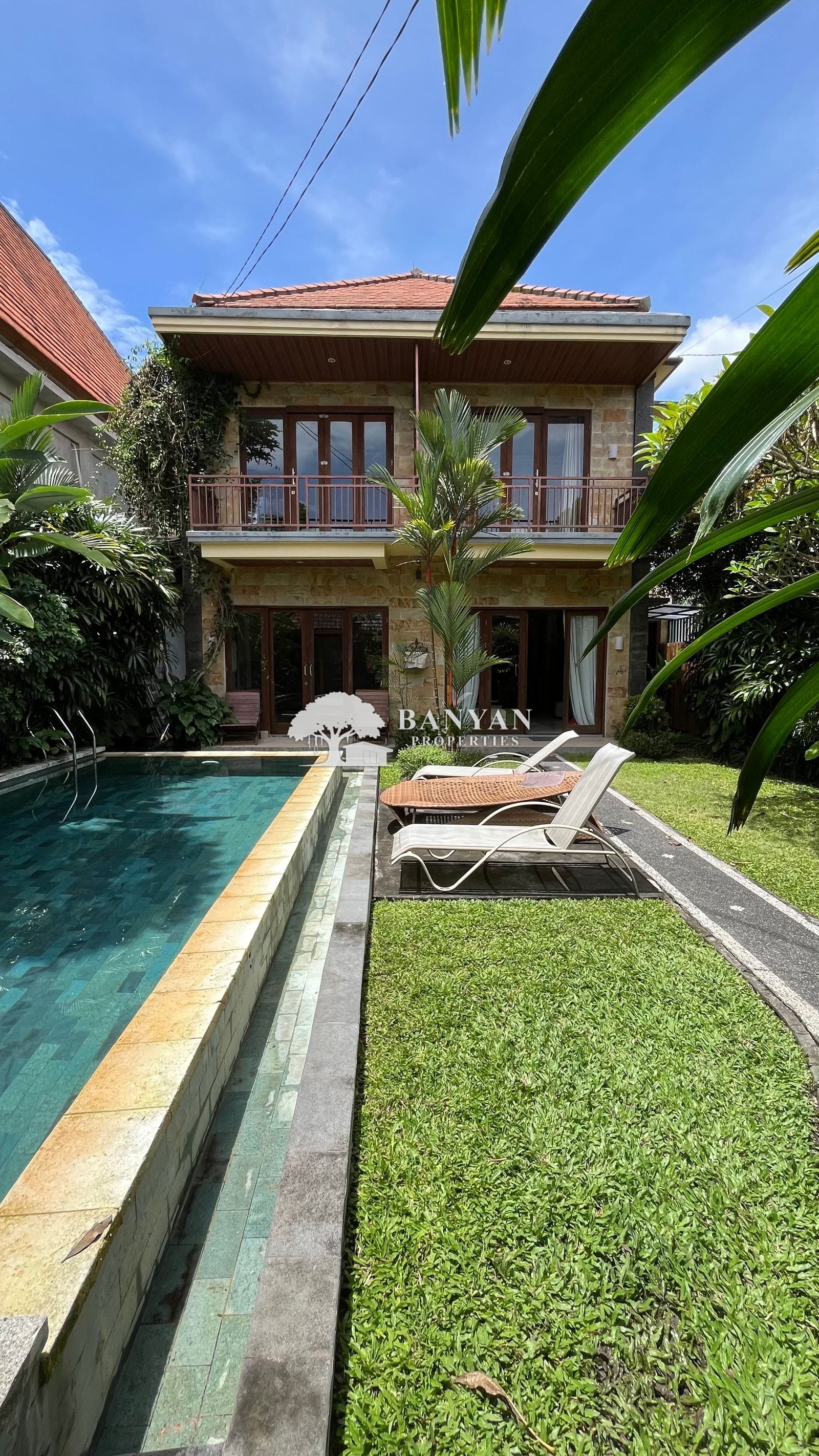 Blue Swing Villa 1