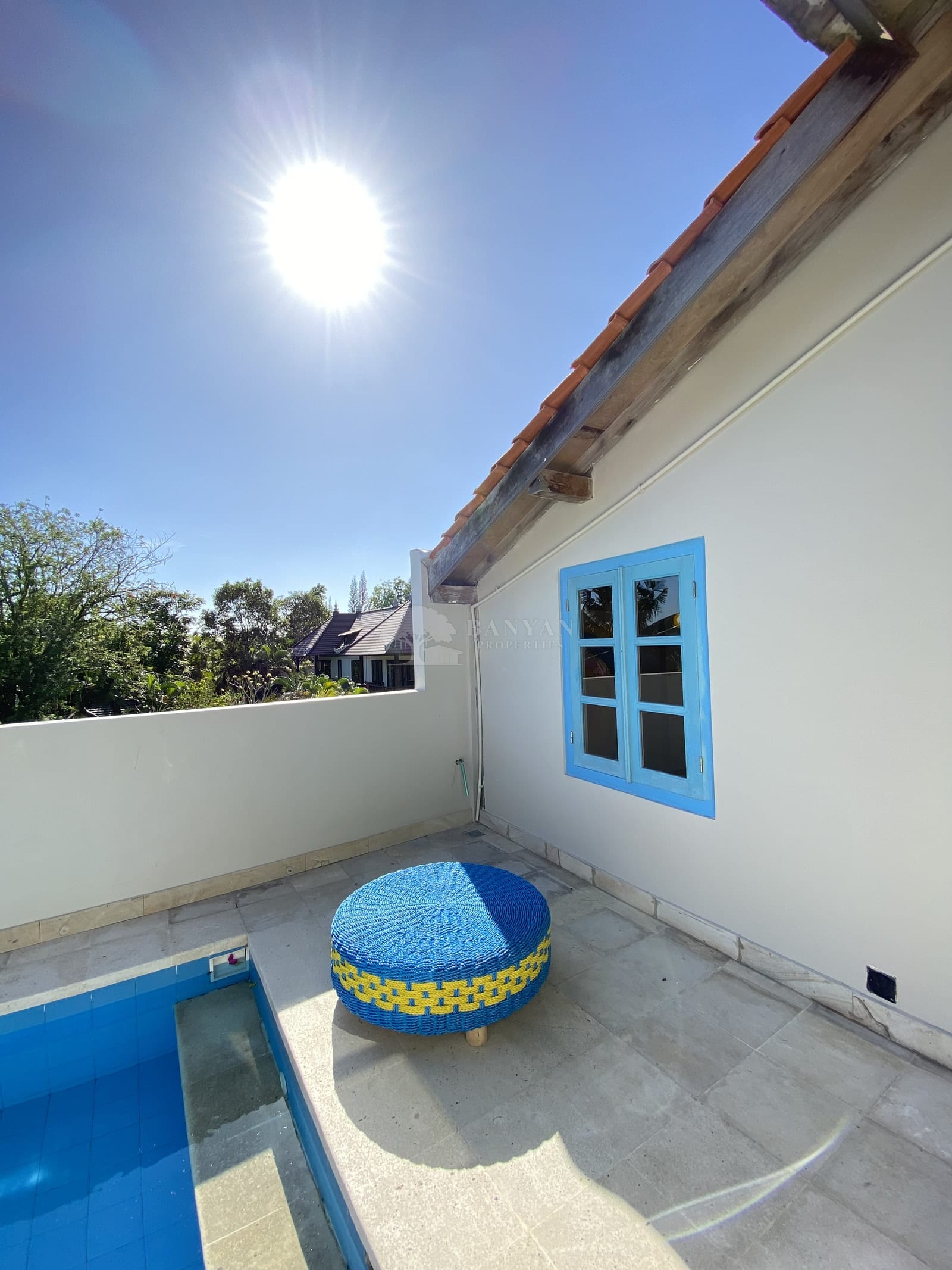 Rumah Gerbang Biru Upstairs — photo 23 of 25