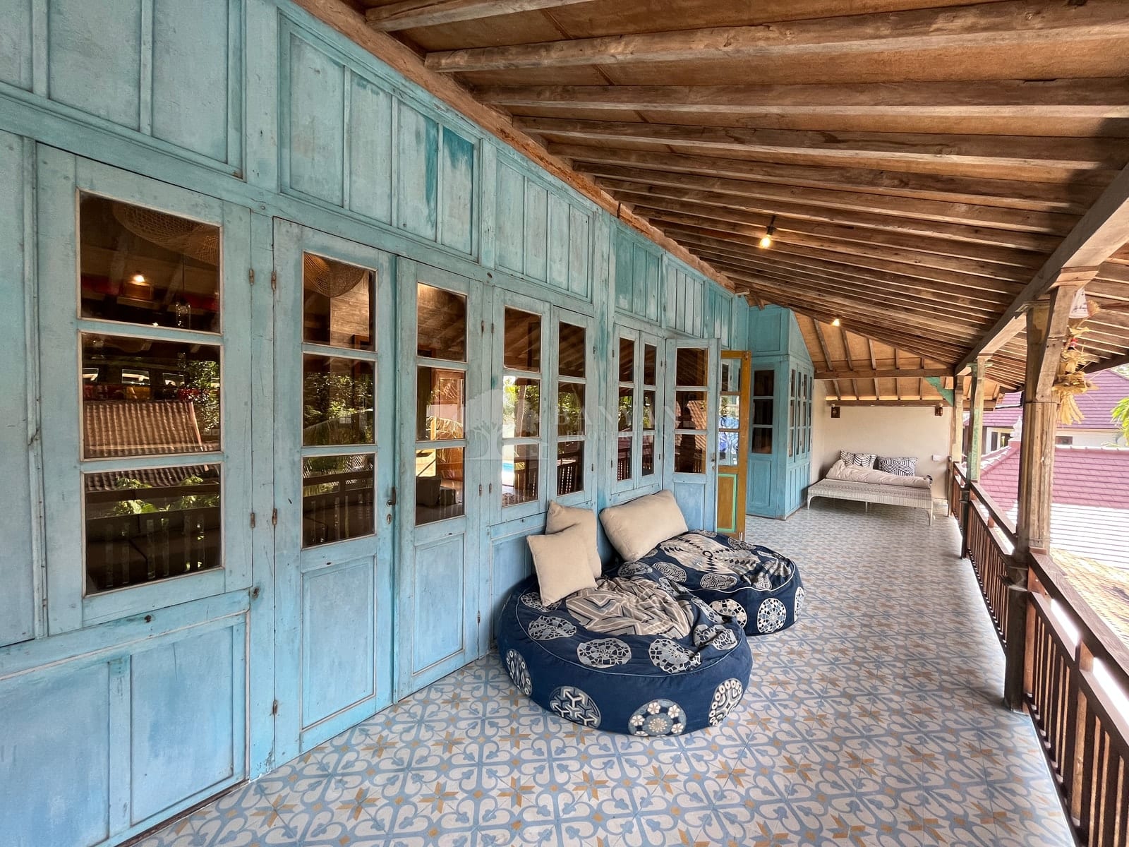 Rumah Gerbang Biru Upstairs — photo 24 of 25