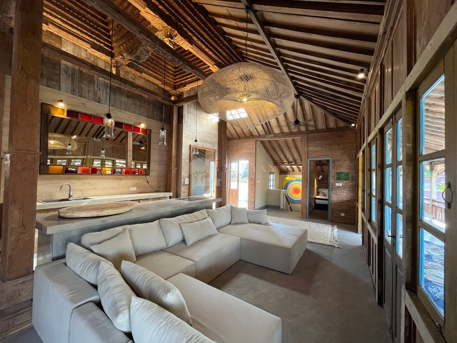 Rumah Gerbang Biru Upstairs — photo 3 of 25