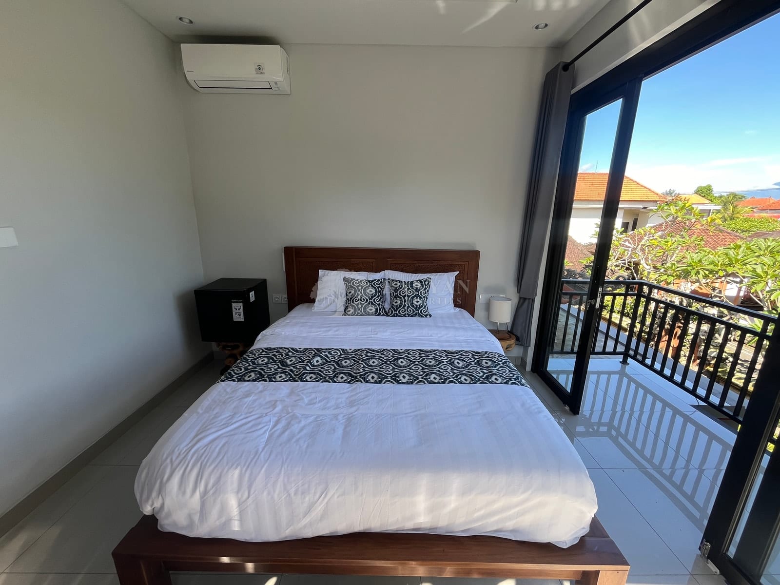 Jambul Room upstairs — photo 4 of 7