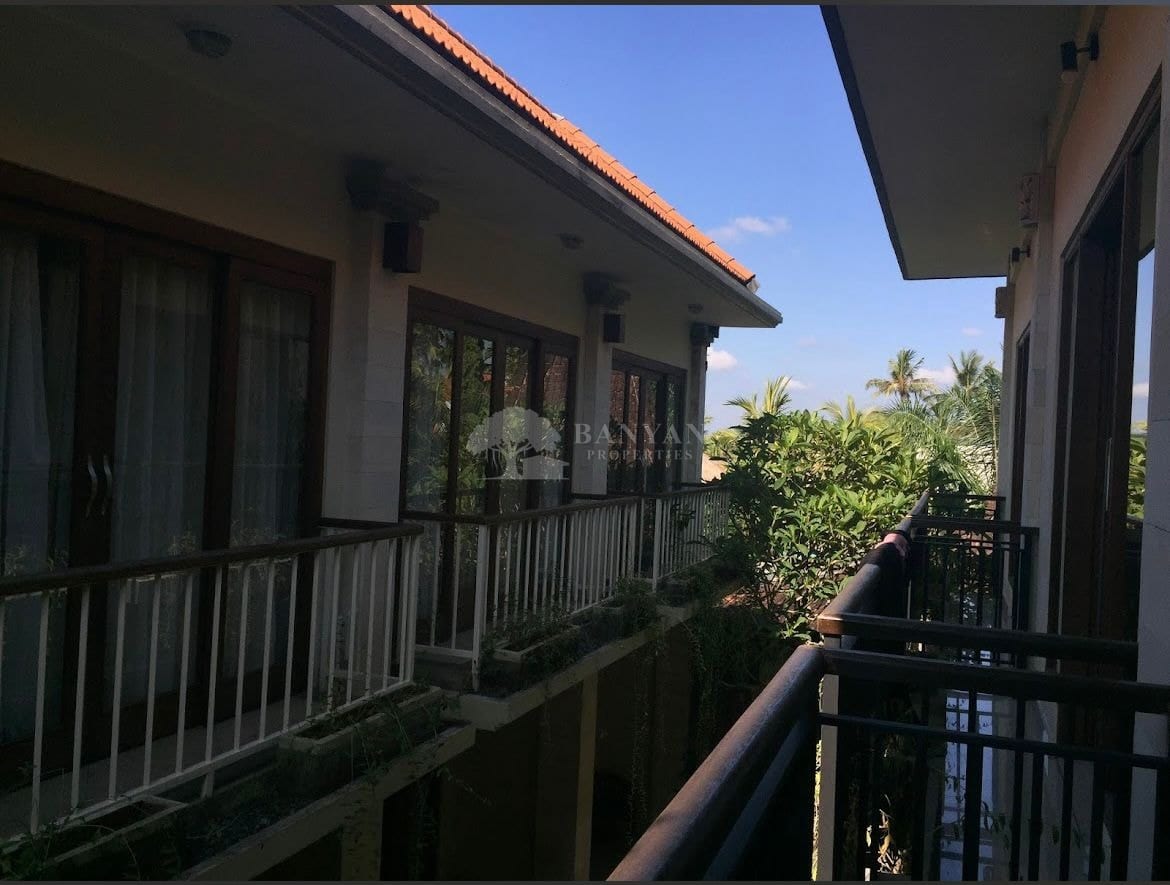 6 Bedroom Boutique Leasehold Hotel for Sale — photo 4 of 8